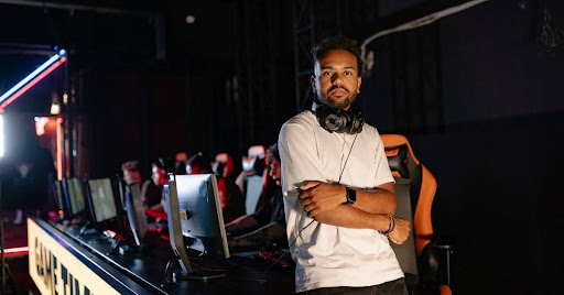 The Player Identity Shift Behind Online Gaming